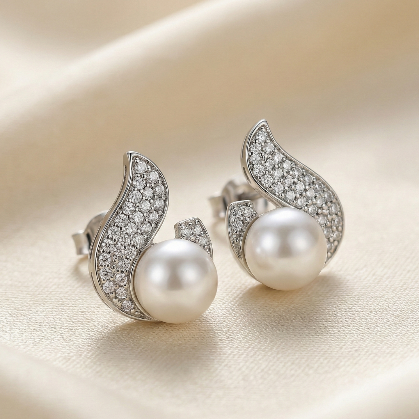 Nakhrewali Small Peacock Earrings